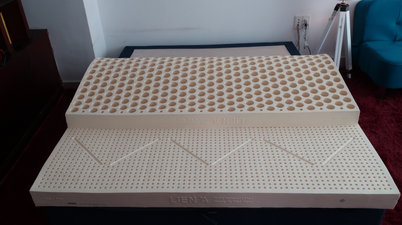 Giá nệm Liên Á 1m8 dày 10cm chính hãng