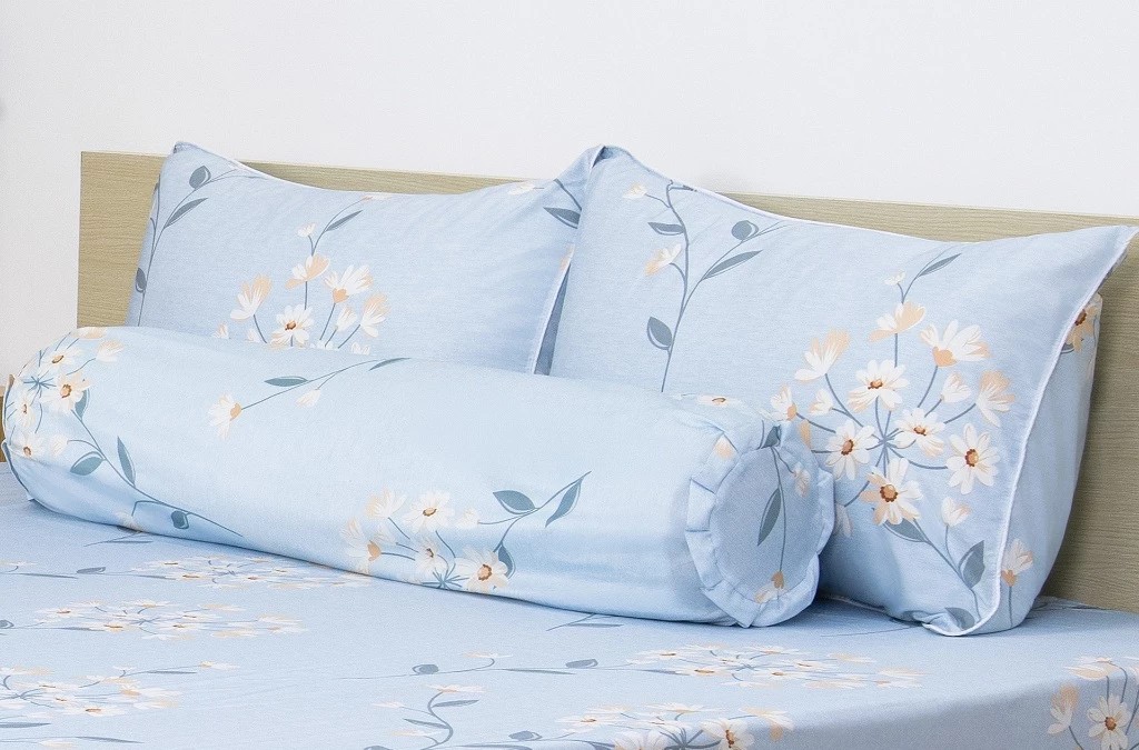 Cách trị mất ngủ ở người già: Bí quyết ngủ ngon với chăn, ga, gối, nệm phù hợp