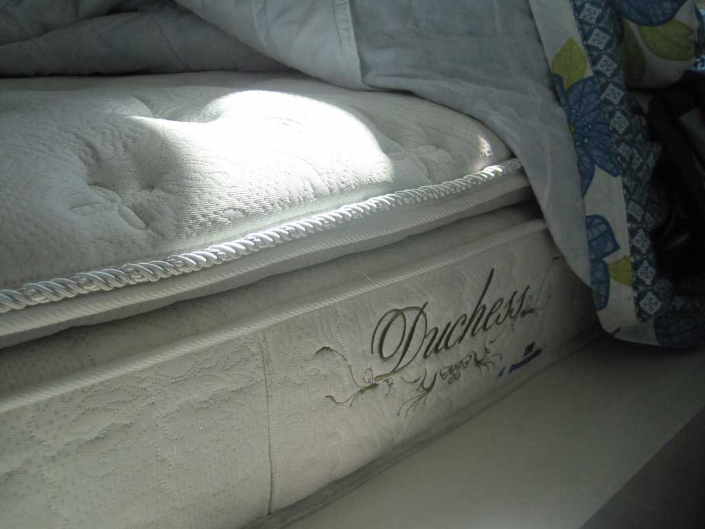 Đánh giá chất lượng nệm lò xo Dunlopillo Duchess