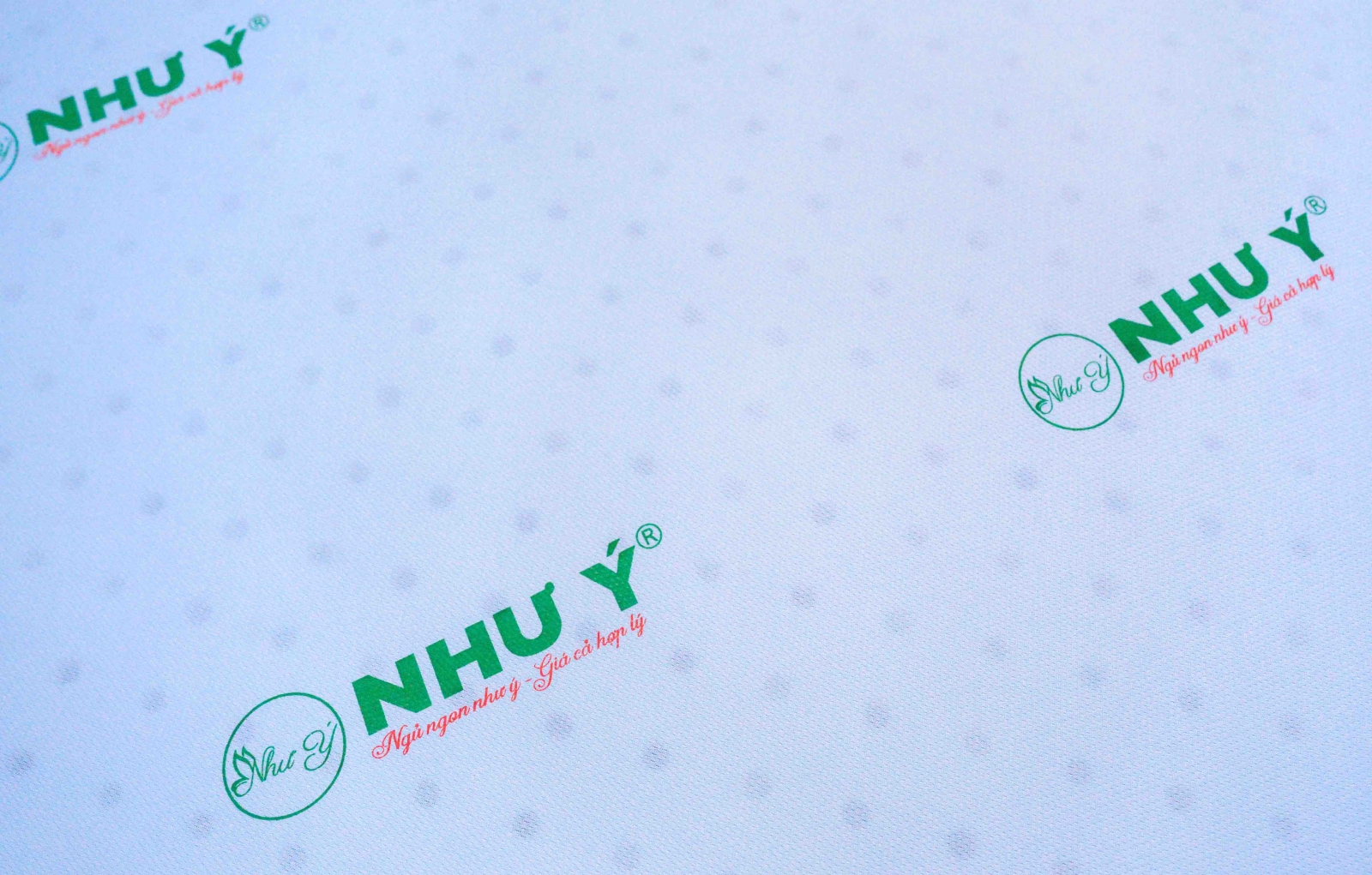 Nệm cao su non là nệm gì ?