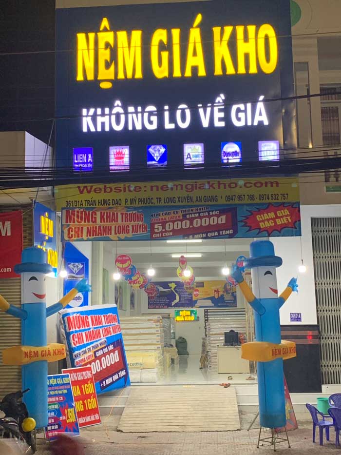 Cửa hàng nệm lò xo giá rẻ tại Long Xuyên