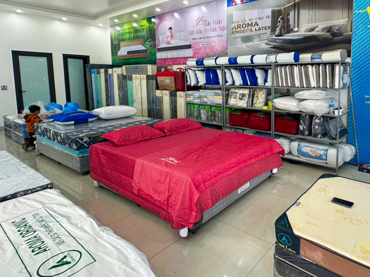 Tưng Bừng Khai Trương Nệm Giá Kho Phố Mới Hưng Yên