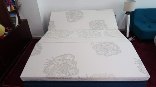 Nệm bông ép Kim Cương Titanium