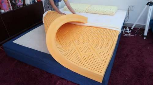 Nên mua nệm vạn thành loại nào