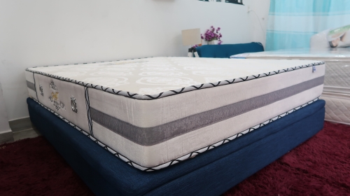 Cửa hàng nệm lò xo Kim Cương tại quận 10