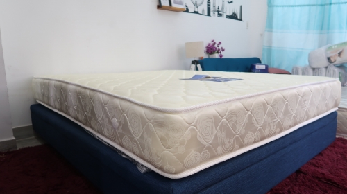 Cửa hàng nệm lò xo vạn thành quận 12