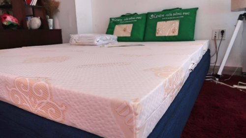 Nệm cao su đồng phú gấp 3