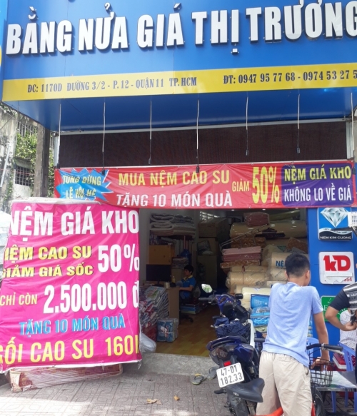 Mua nệm cao su Vạn Thành giá rẻ tại quận 10