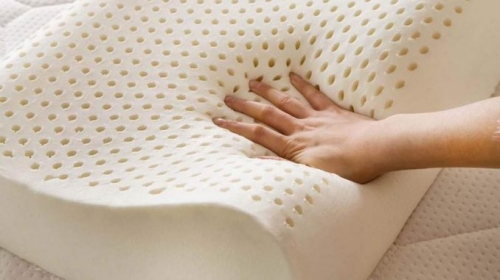 Gối foam sử dụng được bao lâu