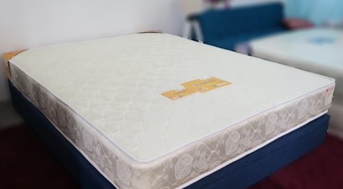 Đánh giá chất lượng nệm lò xo Phoenix Vạn Thành