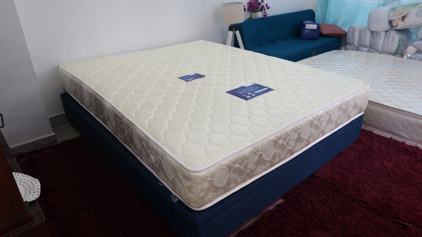 Đánh giá chất lượng nệm lò xo Royal Vạn Thành 5 Đánh giá chất lượng nệm lò xo Royal Vạn Thành