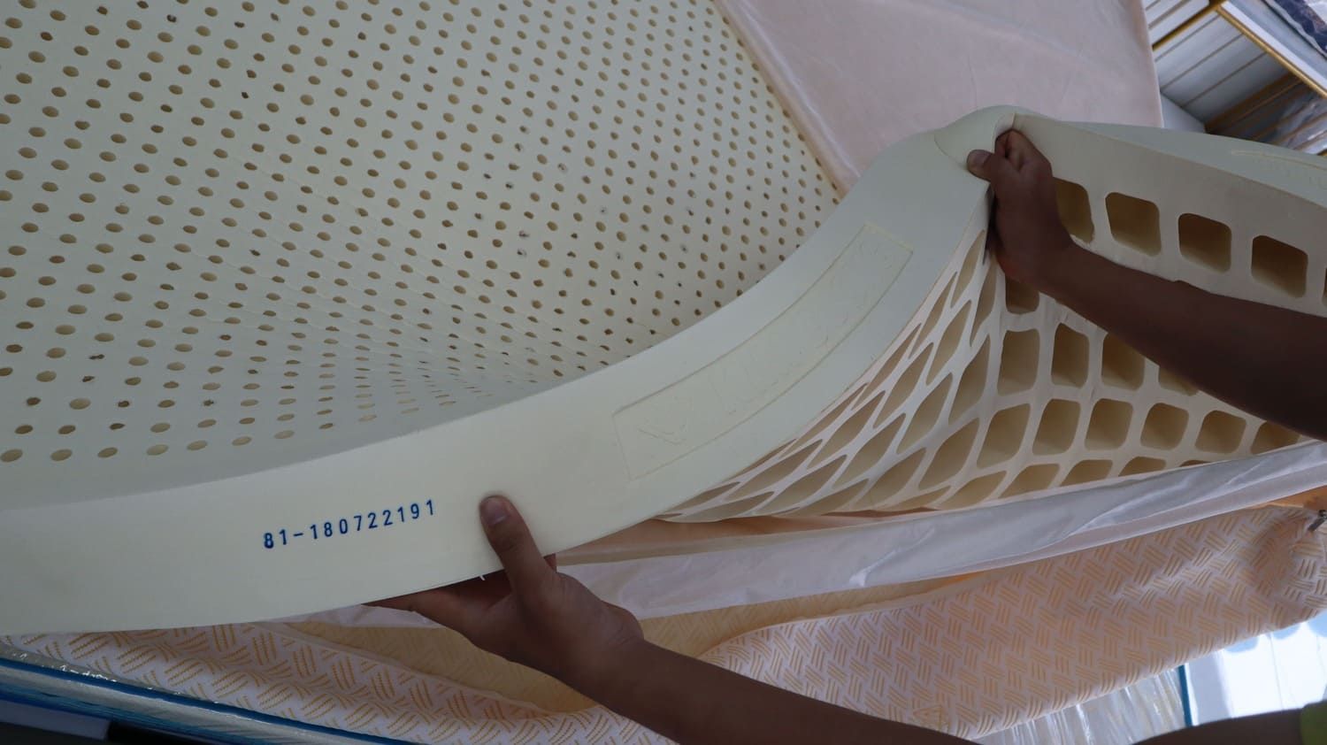 bảng giá các dòng nệm Kim Cương 1m2 dày 15cm 5 bảng giá các dòng nệm Kim Cương 1m2 dày 15cm