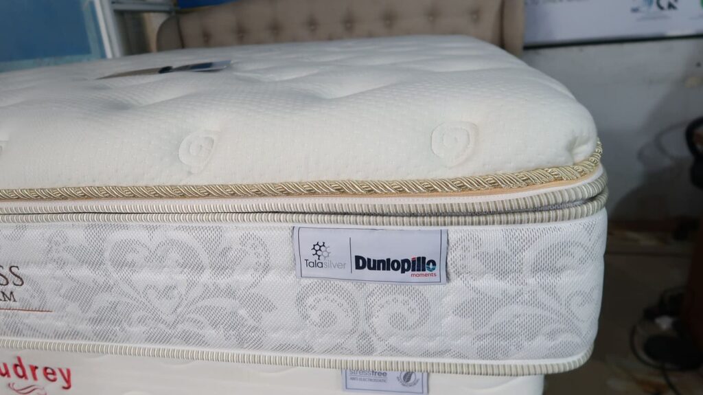 Cửa hàng bán nệm lò xo Dunlopillo quận Tân Bình uy tín