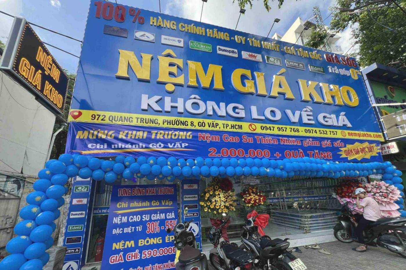 Giá đệm Everon 160x200 7 Giá đệm Everon 160x200