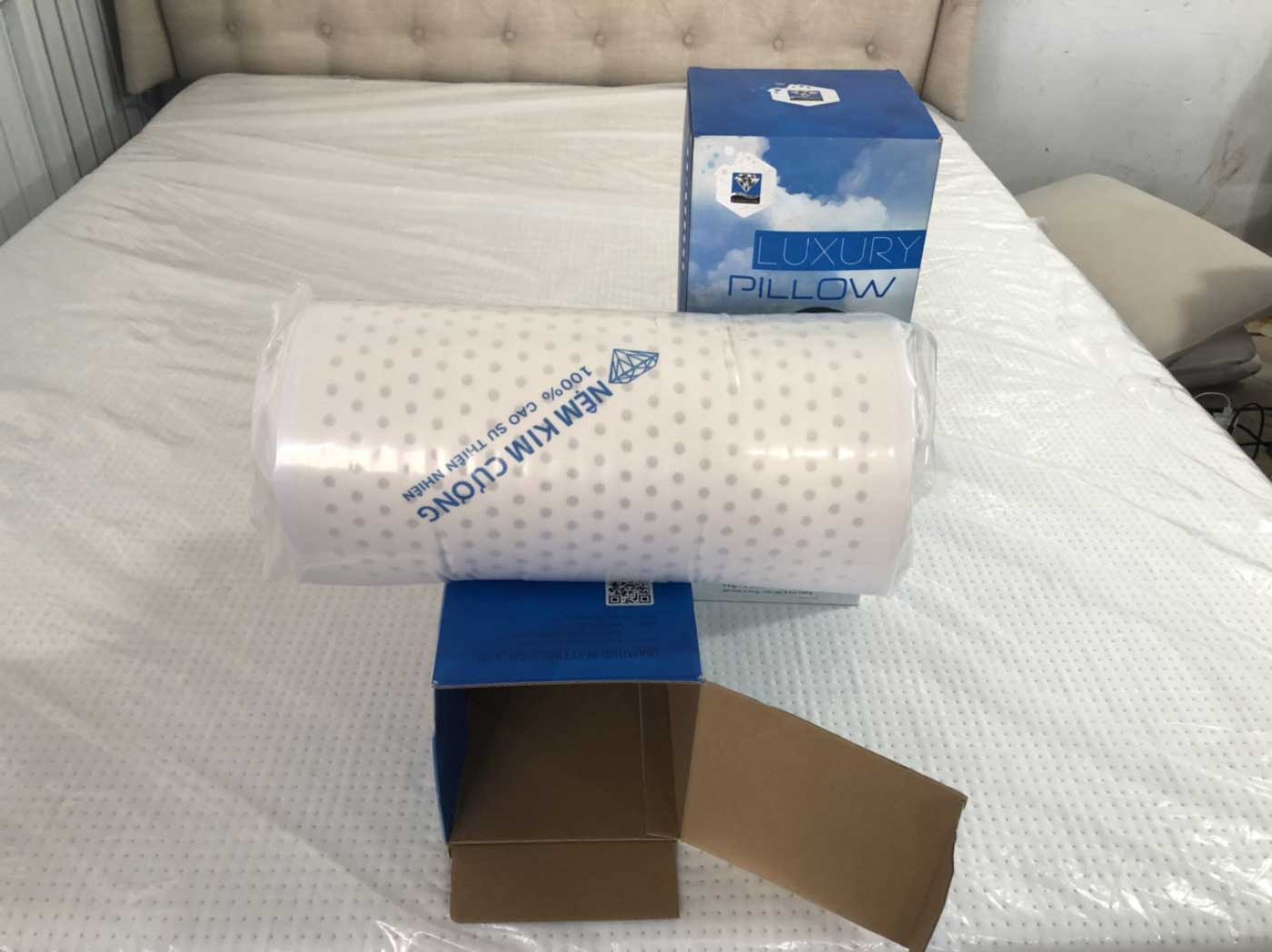 Gối cao su Kim Cương Luxury Pillow