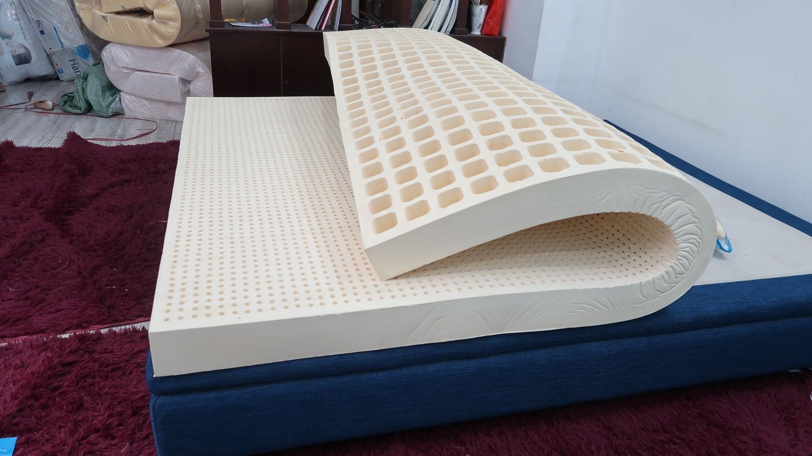 Nệm cao su 1m4 x 1m8