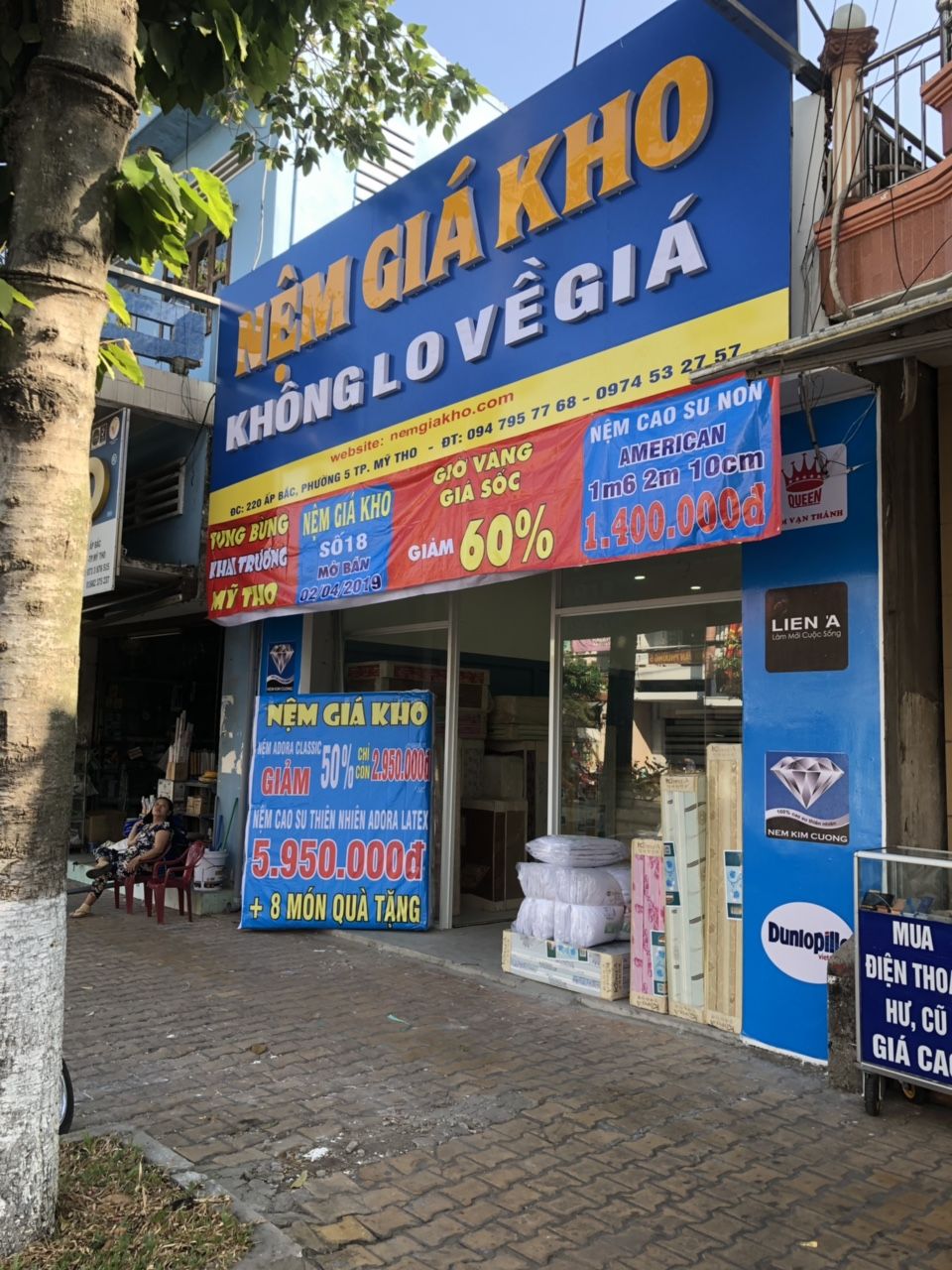 Nệm cao su Vạn Thành giá rẻ tại tiền Giang 3 Nệm cao su Vạn Thành giá rẻ tại tiền Giang