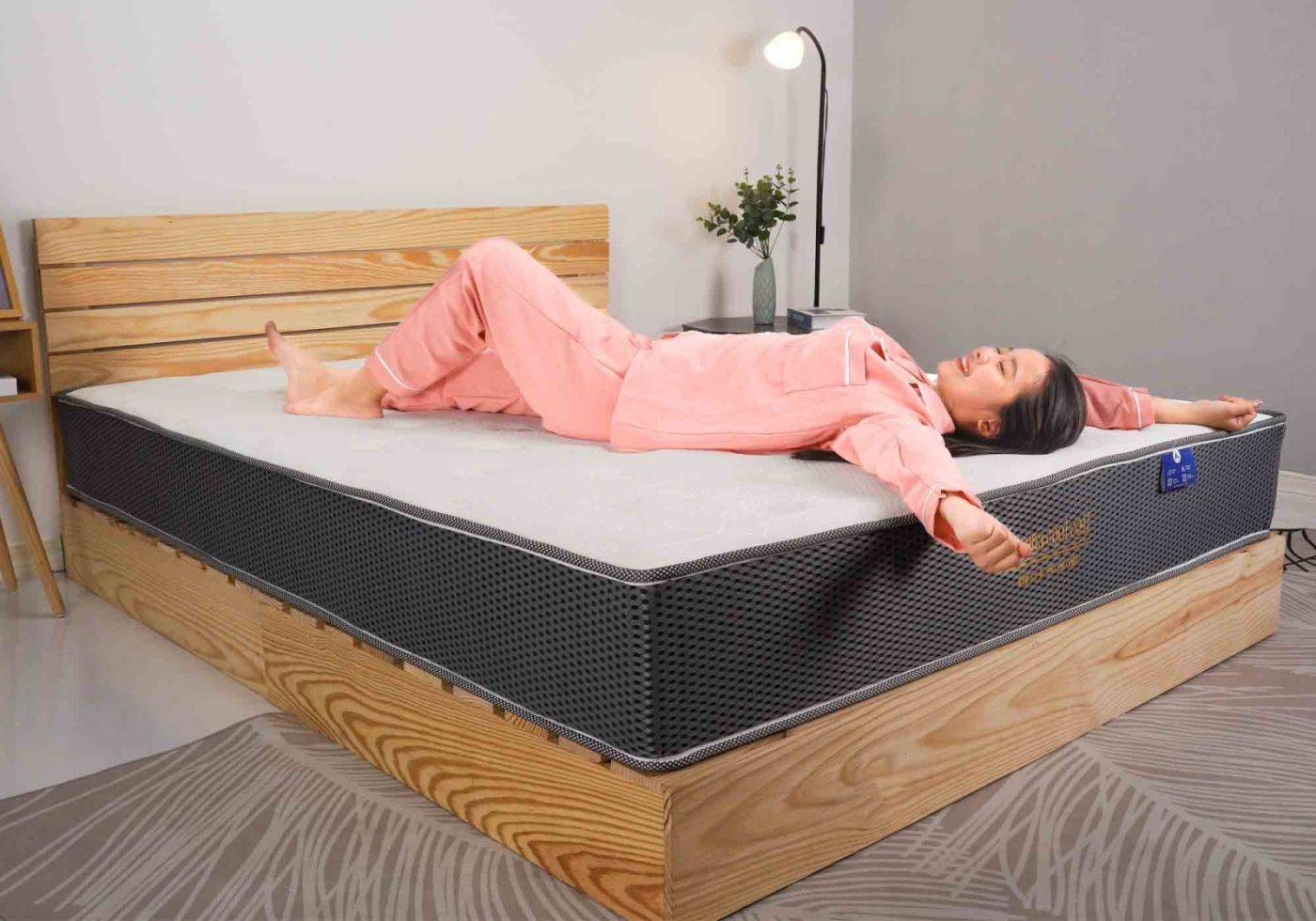 Nên mua nệm lò xo hãng nào?
