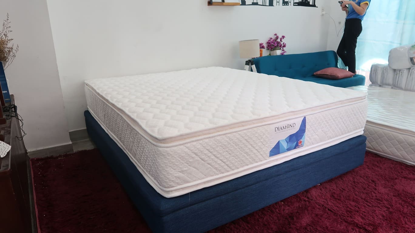 Nệm lò xo dày 30cm chất lượng giá bán năm 2019