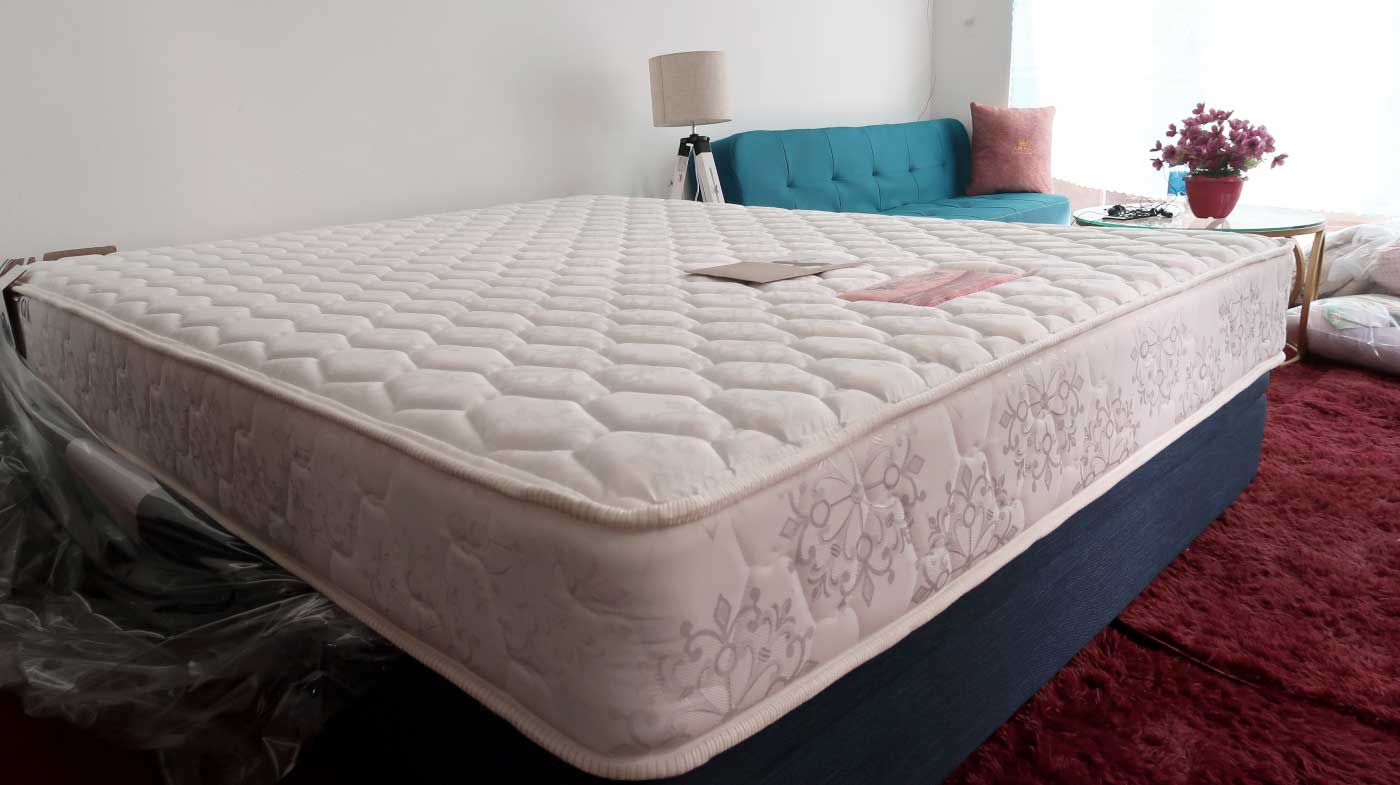 Giá nệm dunlopillo 1m6
