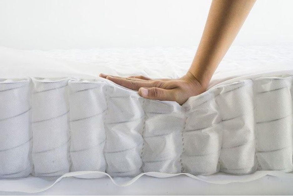 Bí Quyết Chọn Nệm Lò Xo Chuẩn Khách Sạn 5 Sao Giúp Bạn Ngủ Sâu 8 Nệm lò xo túi là gì? Có nên sử dụng nệm lò xo túi không?