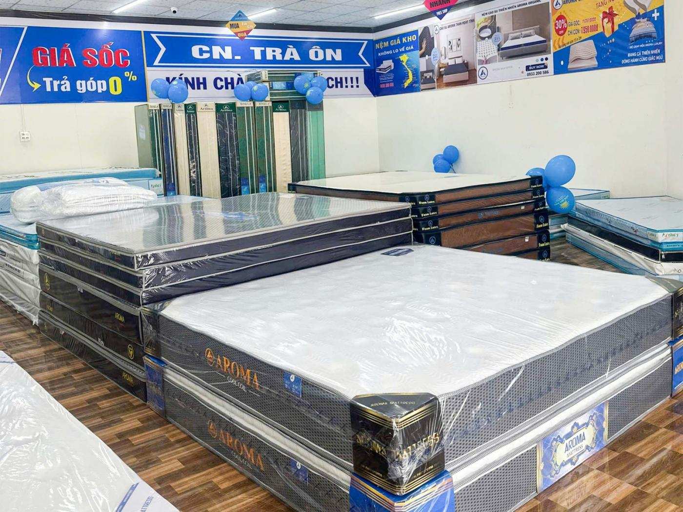 Tưng Bừng Khai Trương Cửa Hàng Nệm Giá Kho Trà Ôn 11 Tưng Bừng Khai Trương Cửa Hàng Nệm Giá Kho Trà Ôn