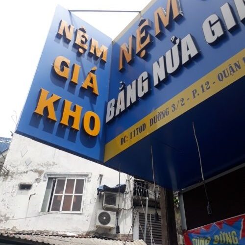 Cửa hàng bán nệm bông ép Quận 4