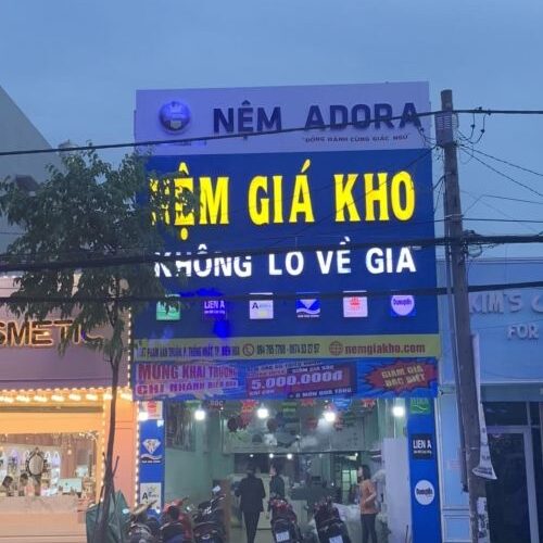 Khai trương showroom nệm giá kho 2 tại Biên Hòa