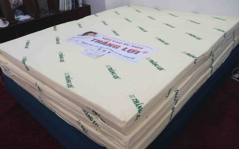 Nệm Foam Nằm Có Nóng Không