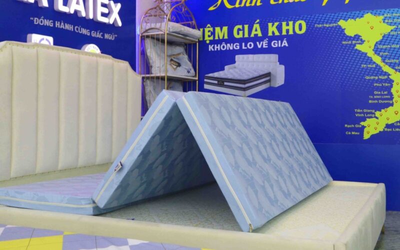 Nệm gấp 3 1m6 giá bao nhiêu