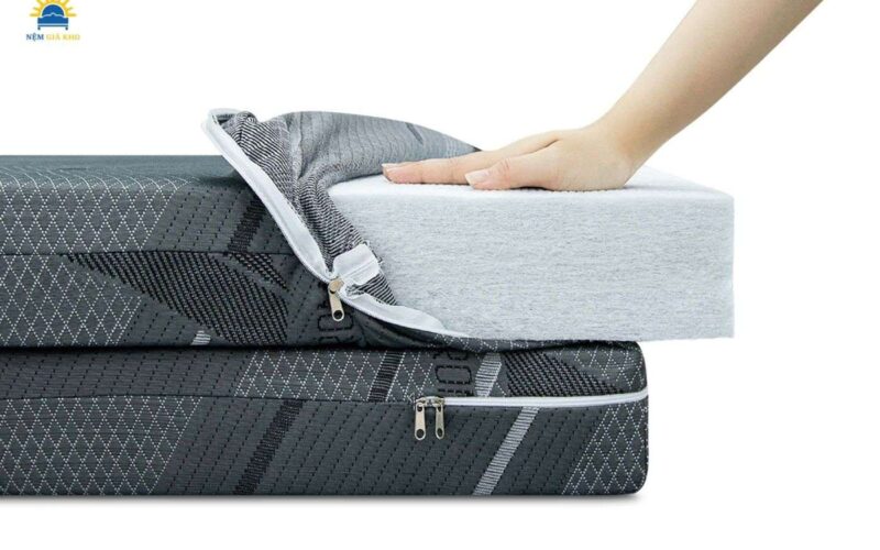 So sánh nệm bông ép và nệm foam, nên chọn loại nào cho giấc ngủ tốt hơn
